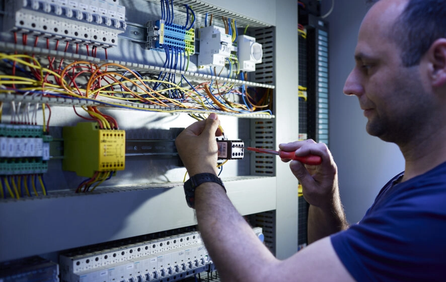 Mechatronica monteur