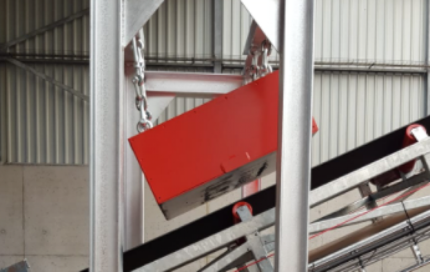 Magneet transportband systeem.